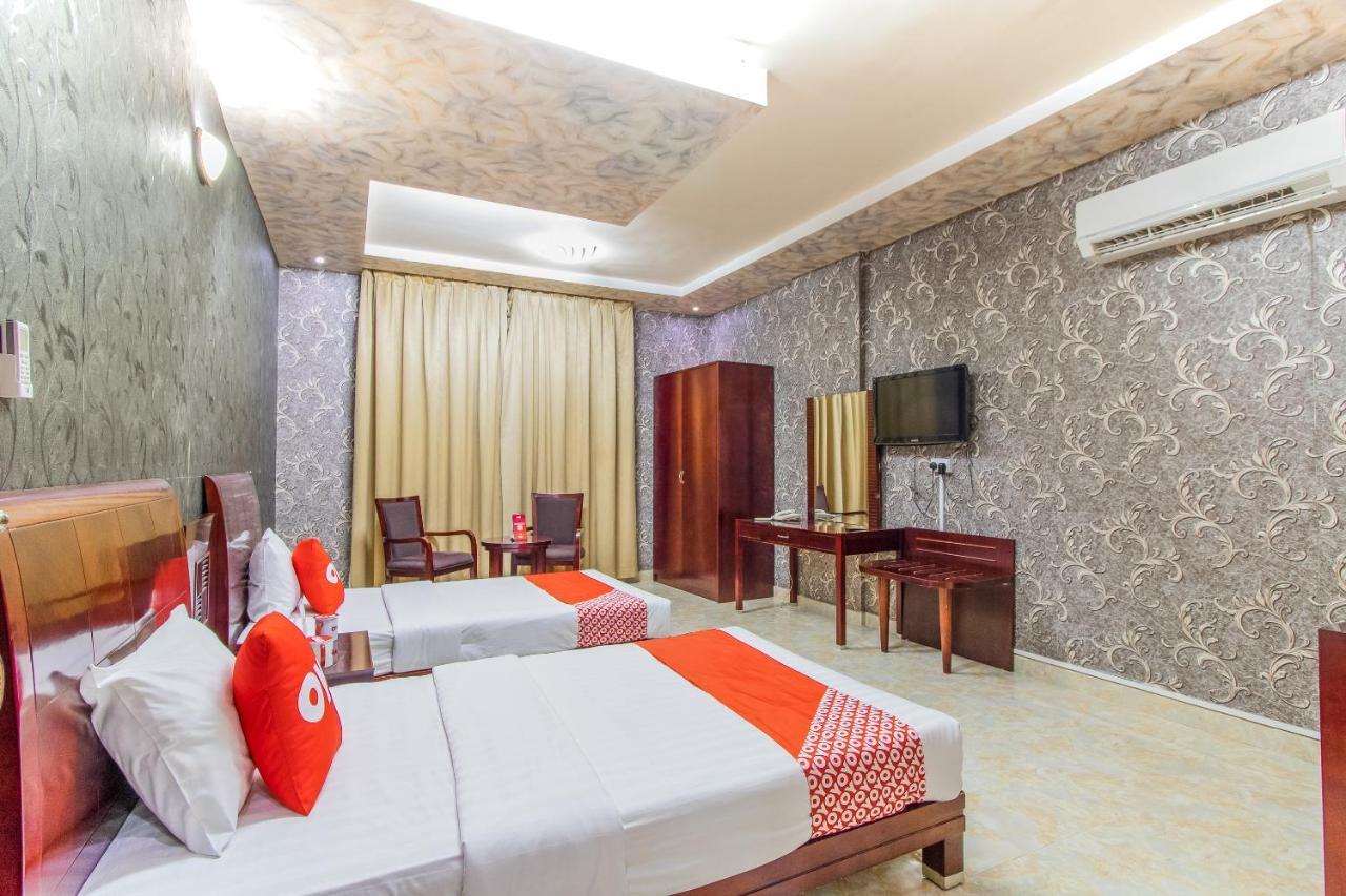 Oyo 109 Al Thabit Modern Hotel Apartment Hayl Al 'Umayr Exterior photo